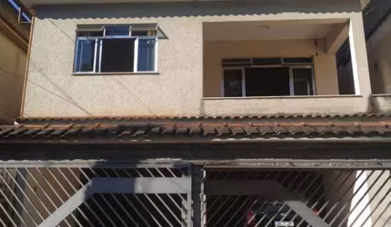 Casa com 4 quartos à venda na Vila Americana, Volta Redonda  por R$ 390.000