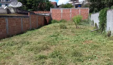 Terreno à venda no Roma, Volta Redonda  por R$ 135.000
