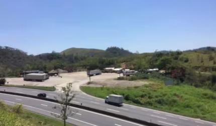 Terreno comercial à venda no Centro, Piraí  por R$ 4.000.000