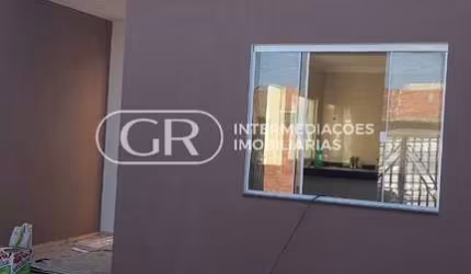 Casa com 2 quartos à venda no Roma, Volta Redonda  por R$ 330.000
