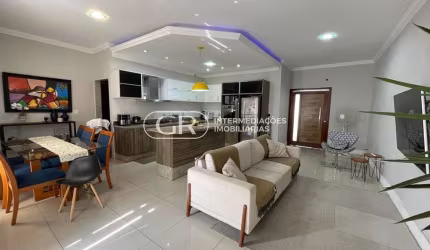 Casa com 3 quartos à venda no Jardim Belvedere, Volta Redonda  por R$ 900.000