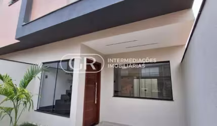 Casa com 3 quartos à venda no Jardim Belvedere, Volta Redonda  por R$ 540.000