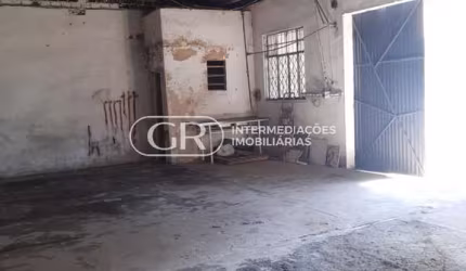 Galpão no Jardim Normândia em Volta Redonda