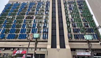 Locação ou Venda de sala comercial em Santos-SP, atrás do Forum