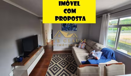 Apartamento com 3 quartos à venda na Rua Engenheiro Ostoja Roguski, 631, Jardim Botânico, Curitiba, 53 m2 por R$ 240.000