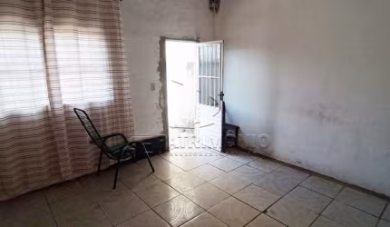 CASA,2 Dormitorio(s) bairro Lopes de Oliveira