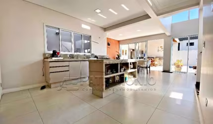 CASA EM CONDOMINIO,3 Dormitorio(s) bairro Le France LE FRANCE - RESIDENCIAL