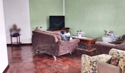 CASA,3 Dormitorio(s) bairro Barão