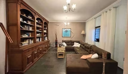CASA,3 Dormitorio(s) bairro Campolim