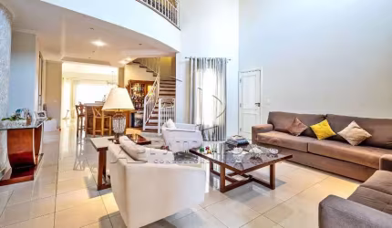 CASA EM CONDOMINIO,3 Dormitorio(s) bairro Campolim TIVOLI PARK