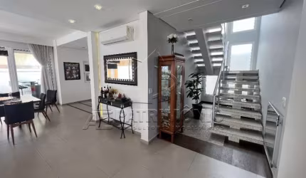 CASA EM CONDOMINIO,4 Dormitorio(s) bairro Paço COLINAS DO SOL