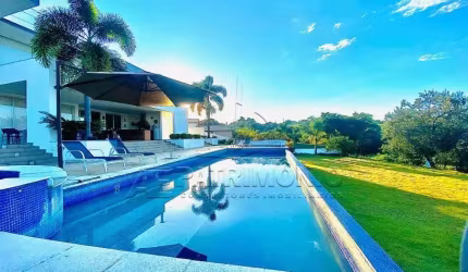 CASA EM CONDOMINIO, 4 Dormitório(s) Bairro Barreirinho