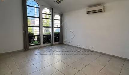 CASA,3 Dormitorio(s) bairro Embaixador