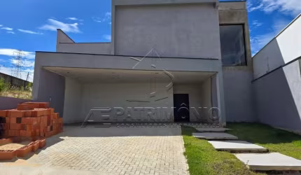 CASA EM CONDOMINIO, 4 Dormitório(s) Bairro Sun Lake