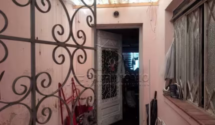 CASA,3 Dormitorio(s) bairro Santana