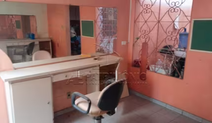 CASA,0 Dormitorio(s) bairro Centro
