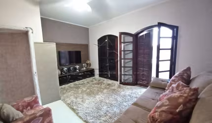 CASA,3 Dormitorio(s) bairro Guaíba