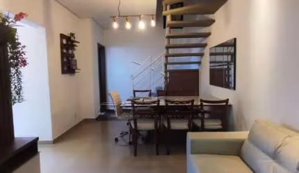 CASA,2 Dormitorio(s) bairro Esmeralda