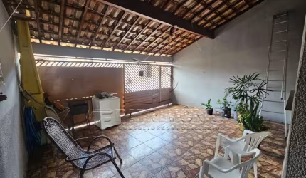 CASA TERREA PRIMAVERA COM 3 DORMITORIOS SENDO 1 SUITE