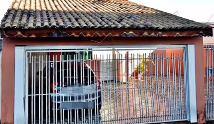 CASA COM 2 QUARTOS NA ZONA NORTE