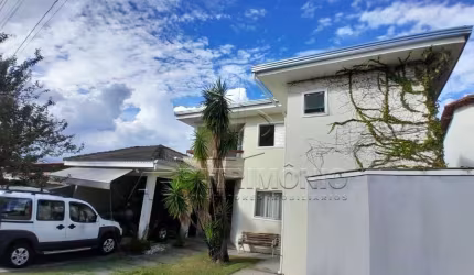CASA COM 4 QUARTOS NO CONDOMINIO IBITI DO PAÇO NA ZONA NORTE