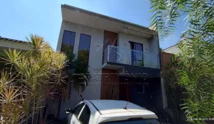 CASA SOBRADO HORTO FLORESTAL II COM 3 DORMITORIOS SENDO 1 SUITE