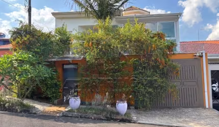 CASA SOBRADO ASTRO COM 3 DORMITORIOS SENDO 1 SUITE