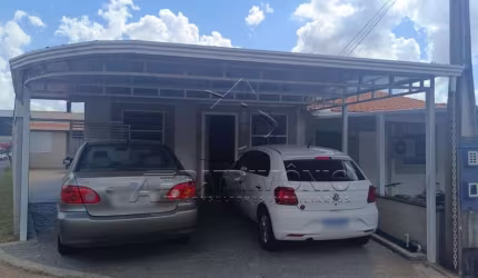 CASA EM CONDOMINIO COM 3 QUARTOS VILLA DEL REY