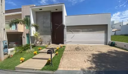 CASA TERREA RESERVA IPANEMA COM 2 QUARTOS E SUITE