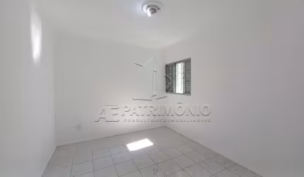 CASA 3 QUARTOS SENDO 1 SUITE ROSALIA ALCOLEA