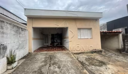 CASA COM TERRENO 2 QUARTOS ALEM PONTE