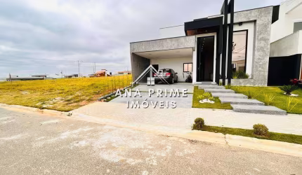 Casa com 3 dormitórios 180m²- Condomínio Santa Mônica, Caçapava/SP