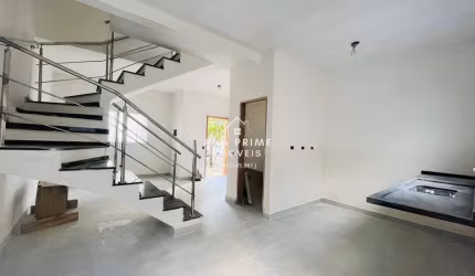 Casa 85m² á venda - 3 dormitórios - Jardim Satélite