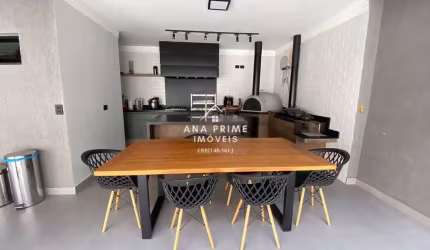 Casa 210m² á venda - 3 dormitórios - Jd. Oriente