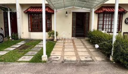 Casa em condomínio  95m² á venda - 3 dormitórios - Jardim Aquarius