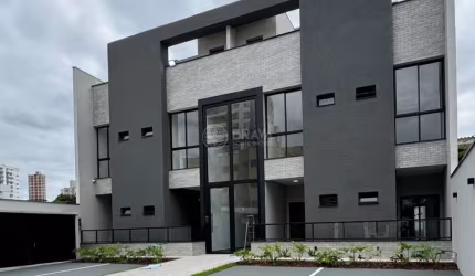 APARTAMENTO DUPLEX NO CENTRO DE ITAJAÍ