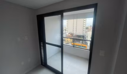 APARTAMENTO PARA LOCAÇÃO ANUAL - BAIRRO VILA OPERÁRIA EM ITAJAÍ