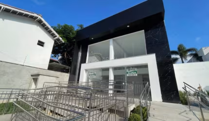 SALA COMERCIAL - PRAIA DOS AMORES EM BALNEÁRIO CAMBORIÚ