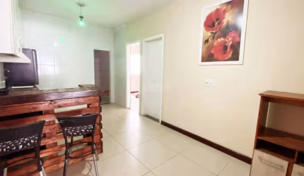 APARTAMENTO SEMI MOBILIADO - BAIRRO RIO PEQUENO - CAMBORIÚ