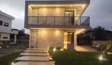 Casa de Condomínio de Luxo em Aldeia
