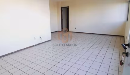 Apartamento com 125m2, 03 Quartos, Sendo 02 Suítes no Espinheiro  -  Recife