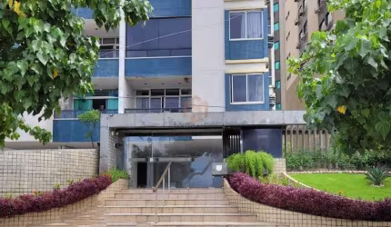Cód: 455 / Apartamento à Venda | 150m² | 03 Quartos (01 Suíte) | Beira Mar de Boa Viagem!