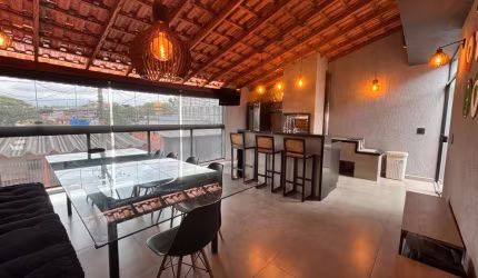 Casa com 2 Dormitórios 2 vagas  a venda  zona norte