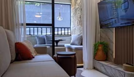 Altos Home Club Santana
