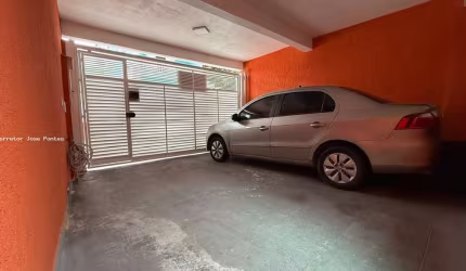 Casa a venda com 3 Dormitórios suíte 2 vagas