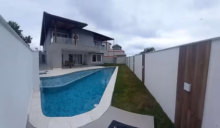 Casa para Venda em Cabo Frio, Praia do Foguete, 4 dormitórios, 4 suítes, 5 banheiros