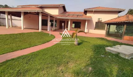 Casa em Condomínio para Venda em Boituva, Condomínio Residencial Saint Claire, 5 dormitórios, 2 suítes, 6 banheiros, 8 vagas
