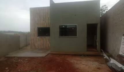 Casa à venda, Senador Valadares - Pará de Minas/MG