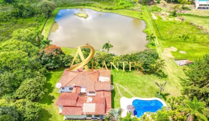 Chácara / sítio com 5 quartos à venda na Serra Negra, Bom Jesus dos Perdões , 3766 m2 por R$ 1.300.000
