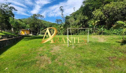 Chácara / sítio com 2 quartos à venda em Tanque Preto, Nazaré Paulista , 9600 m2 por R$ 390.000